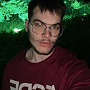 Viktor, 18 лет