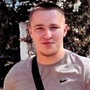 Артём, 23 года