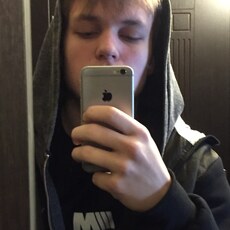 Фотография мужчины Арсений, 18 лет из г. Мытищи