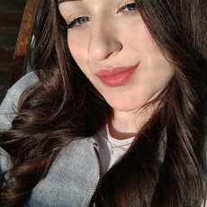 Фотография девушки Арина, 18 лет из г. Екатеринбург