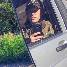 Фотография мужчины Данил, 20 лет из г. Омск