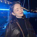 Анастасия, 22 года