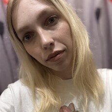 Елена, 28 из г. Воронеж.