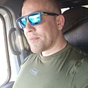 Денис, 33 года