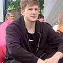 Максим, 21 год