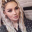 Violeta, 32 года