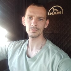 Фотография мужчины Максим, 32 года из г. Новопавловск