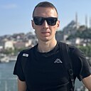 Serhii, 24 года