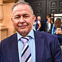 Olek, 62 года