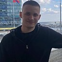 Максим, 24 года