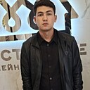 Ботир, 21 год
