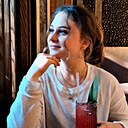 Полина, 22 года