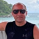 Роман, 47 лет