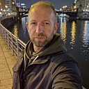 Толя, 40 лет
