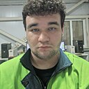 Максим, 21 год