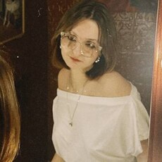 Фотография девушки Полина, 19 лет из г. Владивосток