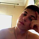Макс, 24 года