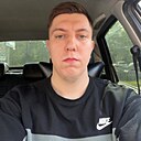 Максим, 24 года