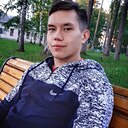 Макс, 24 года