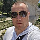 Вася, 42 года