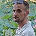 Юрий, 33 года