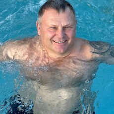 Михаил, 46 из г. Санкт-Петербург.