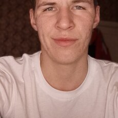 Фотография мужчины Юрий, 20 лет из г. Курчатов
