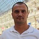Пилоточник Би, 39 лет