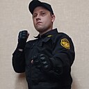 Maksimus, 33 года