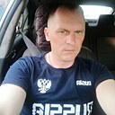 Албанец, 43 года