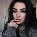 Miu Miu, 26 лет