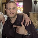 Максим, 25 лет