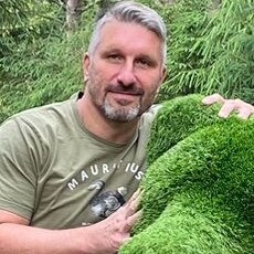 Владимир, 55 из г. Санкт-Петербург.