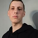 Олег, 22 года