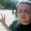 Денис, 21 год