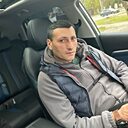 Гарик, 44 года