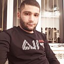 Давит, 32 года