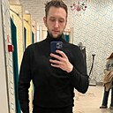 Максим, 22 года