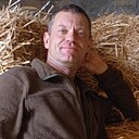Ден, 44 года