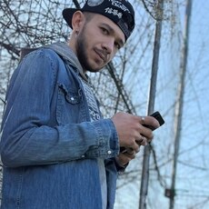 Фотография мужчины Bogdan, 21 год из г. Lugoj