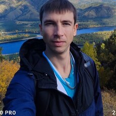 Фотография мужчины Александр, 32 года из г. Саяногорск