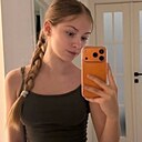 Александра, 18 лет