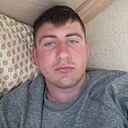 Максим, 19 лет