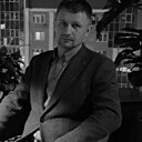 Максим, 33 года