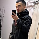 Адам, 22 года