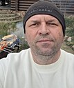 Виктор, 45 лет