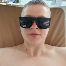 Фотография мужчины Денис, 21 год из г. Верхотурье