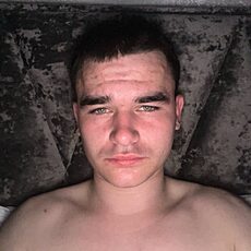 Фотография мужчины Олег, 19 лет из г. Тимашевск
