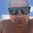Павел, 33 года
