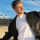 Илья, 22 года